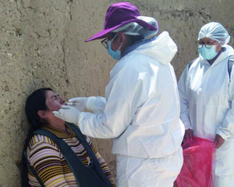 Bolivia reports 6,587 infections and 50 deaths from the virus