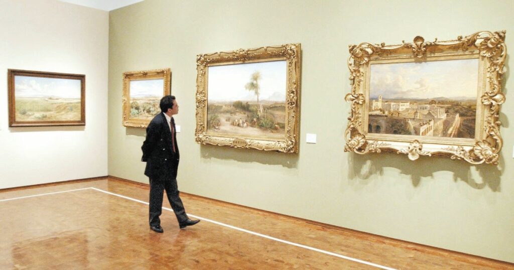 Citibanamex trusts that the buyer will not disintegrate the art collections