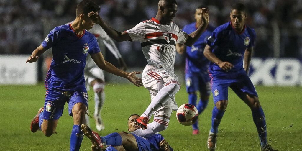 Copinha: São Paulo beats São Caetano 2-1