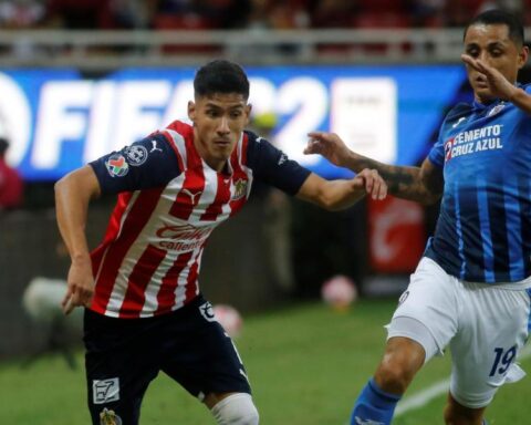 Cruz Azul seals its first reinforcements: Uriel Antuna and Alejandro Mayorga