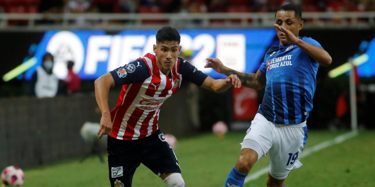 Cruz Azul seals its first reinforcements: Uriel Antuna and Alejandro Mayorga