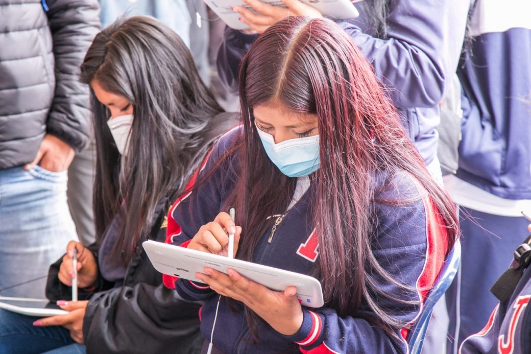 Face-to-face classes are held in Ecuador