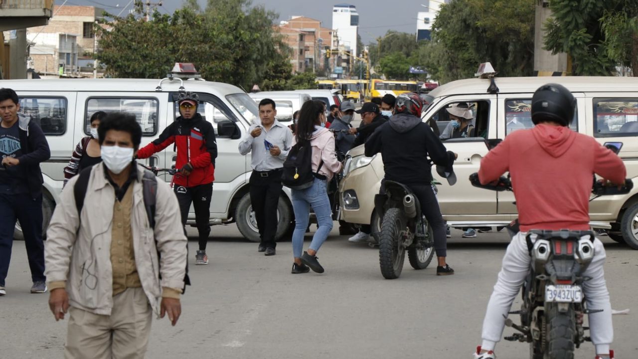 Federated transport blocks route to the west against the anti-vaccine blockade