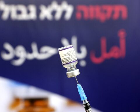 Fourth dose of anticovid vaccine applied to people over 60 in Israel