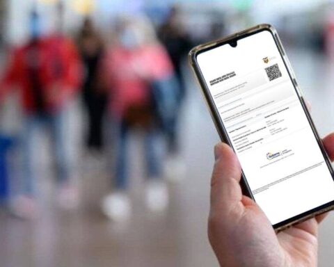How to download the new vaccination certificate with QR code?