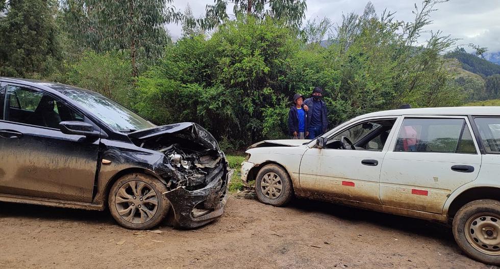 Huancavelica: Four are saved from dying in a brutal car crash