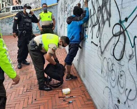 DELINCUENCIA. Los robos a personas son los más denunciados en la capital.