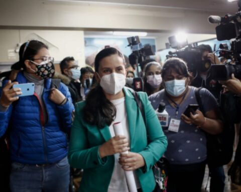 Mendoza: "The parliamentary dictatorship intends to take away from the people their constituent power"