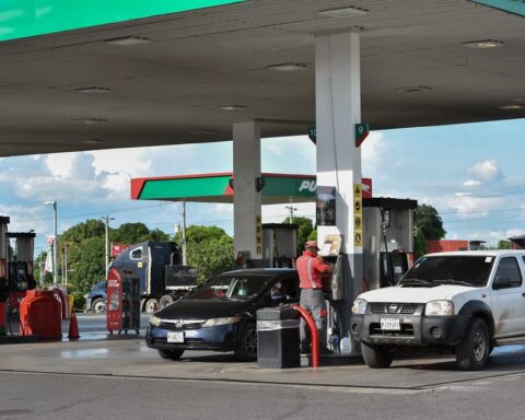 Ortega Regime Blocked Drops in Fuel Prices