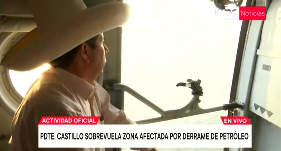 President Pedro Castillo flies over Ventanilla and other areas affected by oil spill