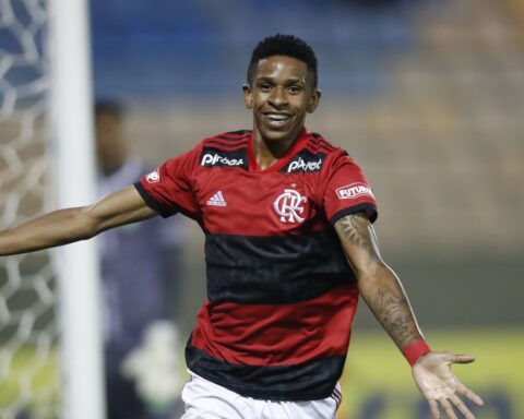 São Paulo Cup: Flamengo reaches the knockout after another rout