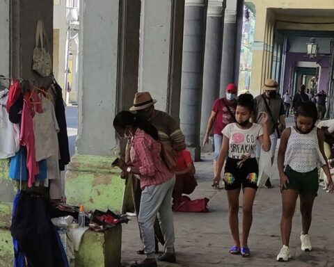 Street vendors of used products proliferate in the streets of Havana