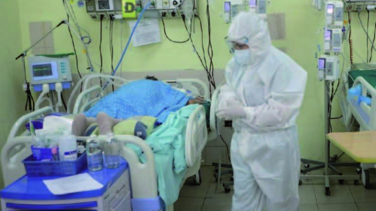 The ICUs collapse in La Paz and the COED defines five measures