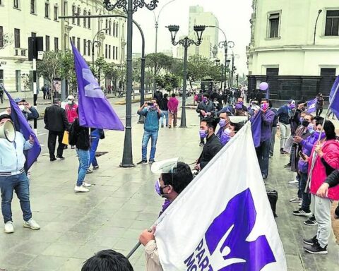 The Purple Party called for internal elections for regional and municipal elections