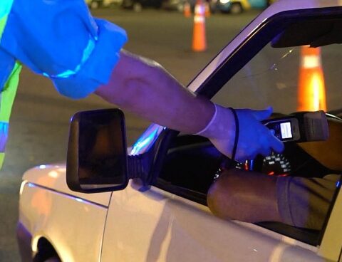 They will remove the driver's license from drivers with a positive breathalyzer in CABA