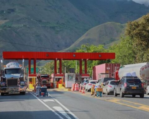 This is how toll prices were in Colombia for 2022