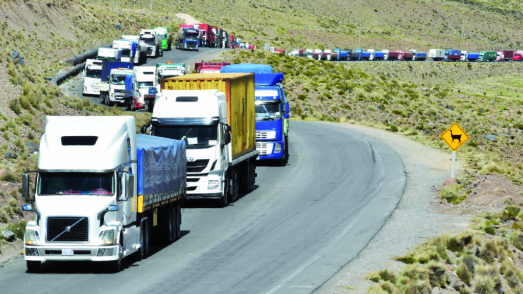 To speed up transit, Chile decides to accept covid tests from Bolivia at the border