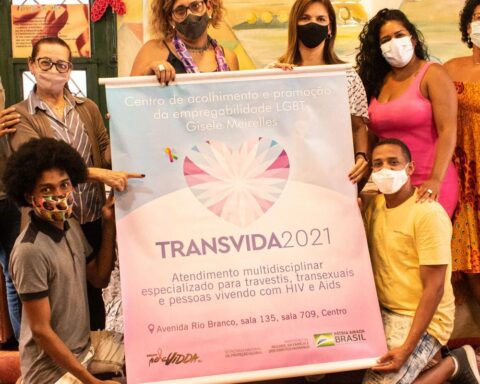 Transsexuals mobilize to overcome barriers and rectify documents