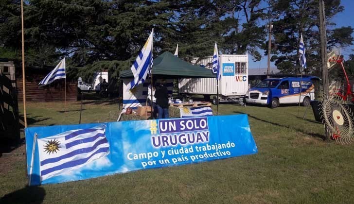 Un Solo Uruguay launches book and plans new mobilization in Durazno