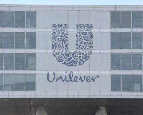 Unilever could cut 1,500 management jobs