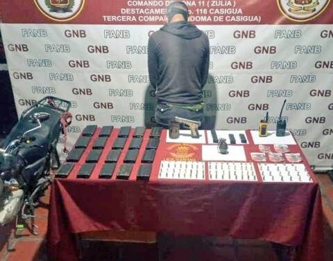 Venezuela seized weapons from Colombian armed groups at the border