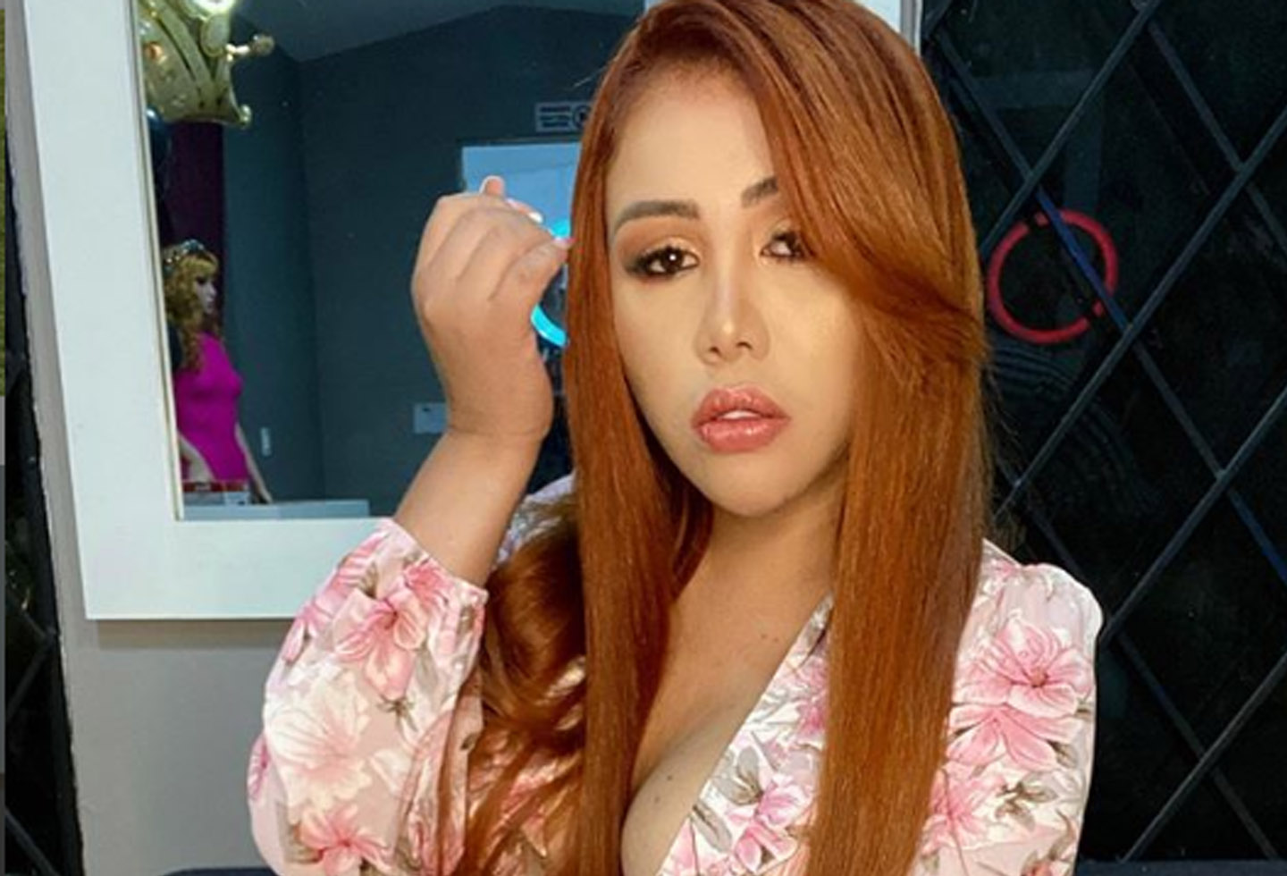 Yina Calderón is admitted to the emergency room after undergoing several surgeries