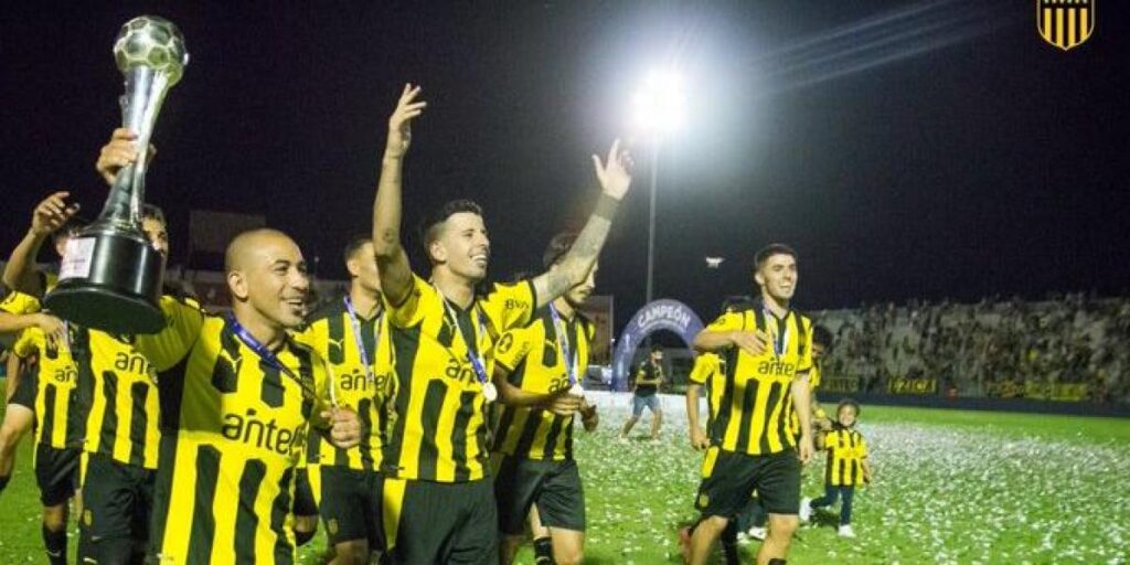 1-0: An own goal gives the Super Cup to Peñarol