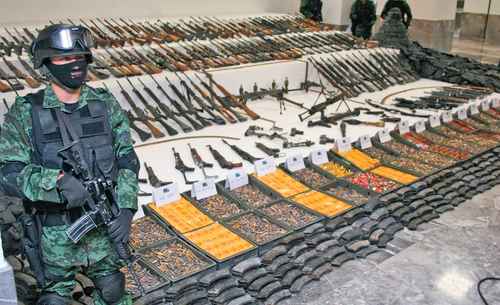 14 US prosecutors support Mexico's lawsuit against gunsmiths