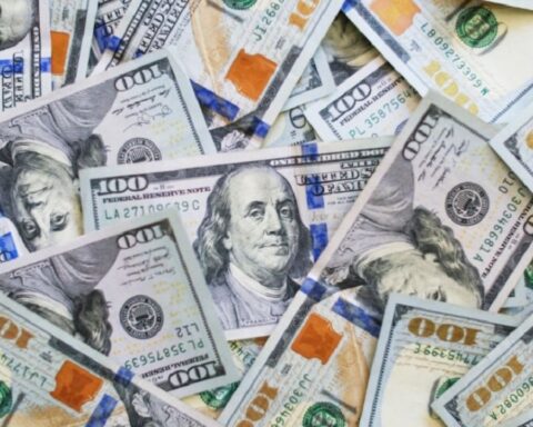 Dollar today: how much is the foreign currency trading for this Friday, February 11