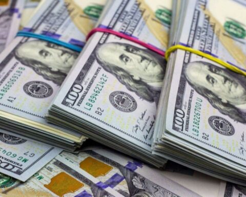 Dollar today: how much is the foreign currency trading for this Saturday, February 19