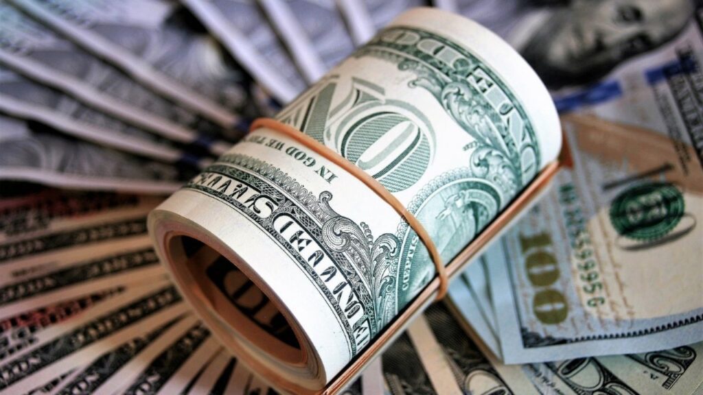 Dollar today: how much is the foreign currency trading for this Sunday, February 20