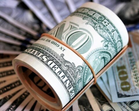 Dollar today: how much is the foreign currency trading for this Sunday, February 20