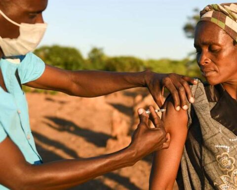 Africa needs to multiply its vaccination rate by six