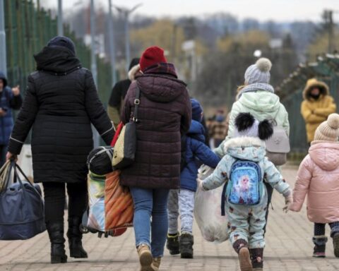 Argentine families who traveled to Ukraine for surrogacy managed to leave the country