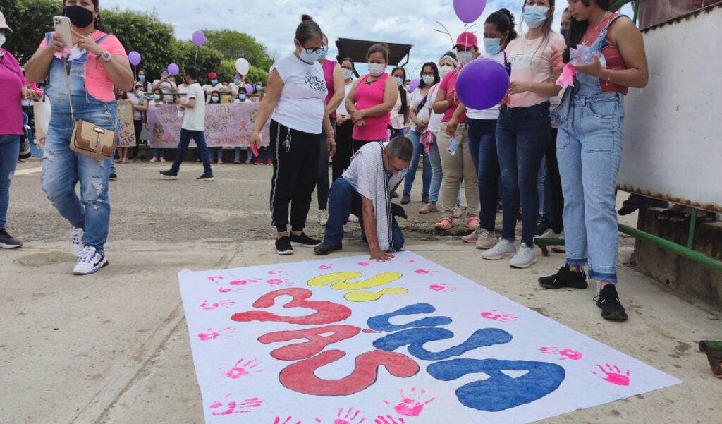 Arrest warrants against FARC and ELN dissident leaders for the murder of women in Tibú