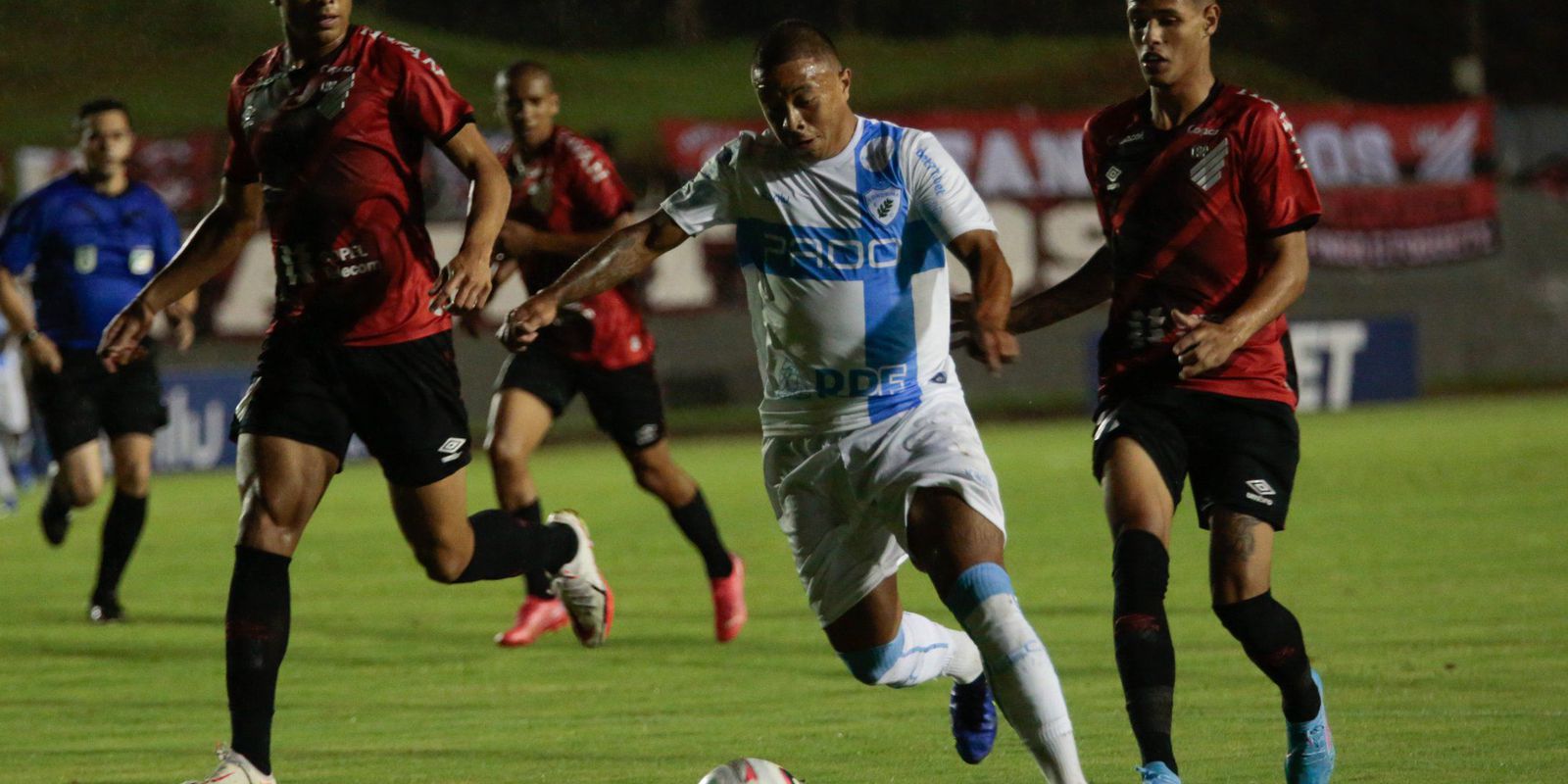 Athletico starts a draw with Londrina for the Campeonato Paranaense