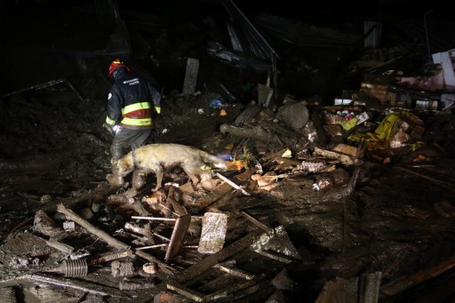 Avalanche in Ecuador leaves at least eleven dead and more than 30 injured