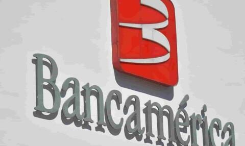 Bancamérica's intervention to dissolve it surprises clients;  shareholders oppose