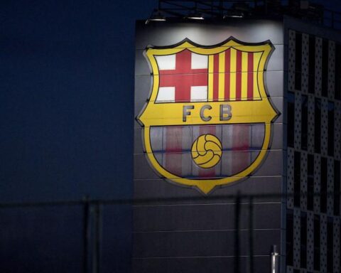 Barcelona CEO resigns amid sponsorship negotiation with Spotify