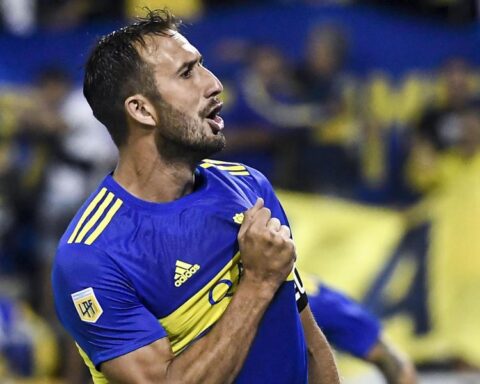 Boca and River begin to scare