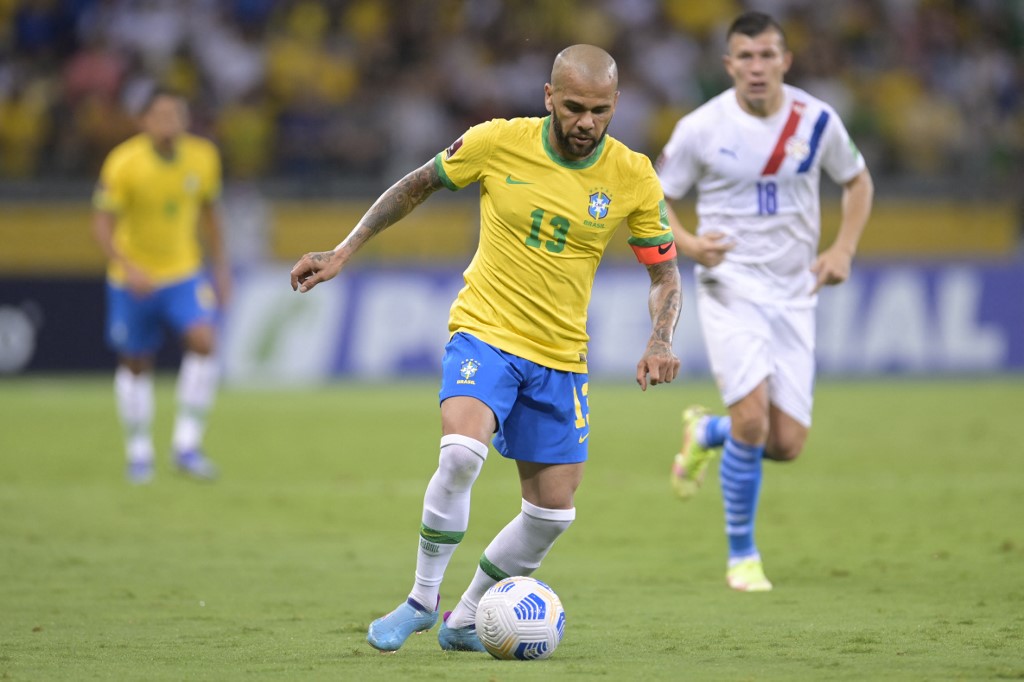 Brazil defeated Paraguay 4-0 and left them with no chance of qualifying for the World Cup