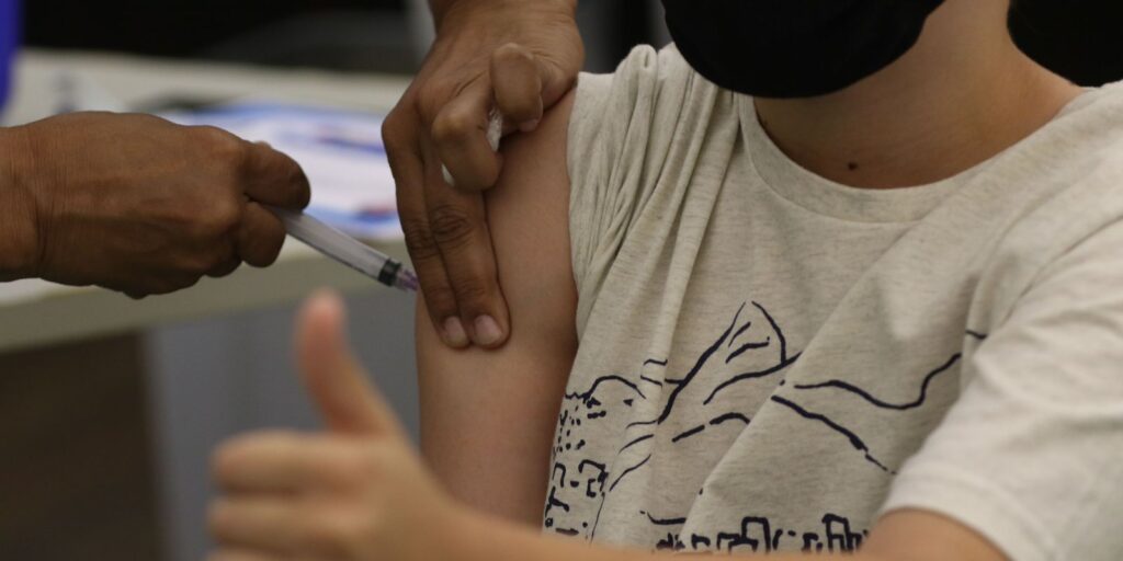 Brazil receives another 2.1 million doses of vaccines from Pfizer