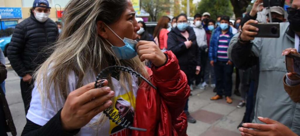 Carolina Ribera and her lawyer denounce attacks by the Police and go to the IDIF