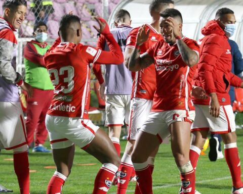 Cienciano 'gets into a dance' with Deportivo Municipal and wins 4-2 in Cusco (PHOTOS)