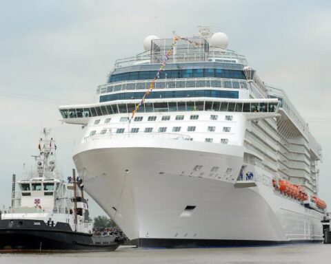 Cruises seek to reactivate in the country