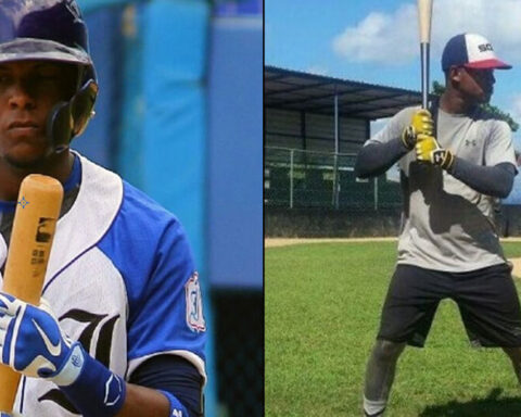 Cuba suspends two prominent baseball players for sending messages to an independent media