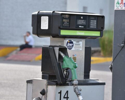 congelar el precio de los combustibles