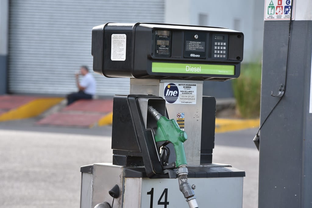 congelar el precio de los combustibles