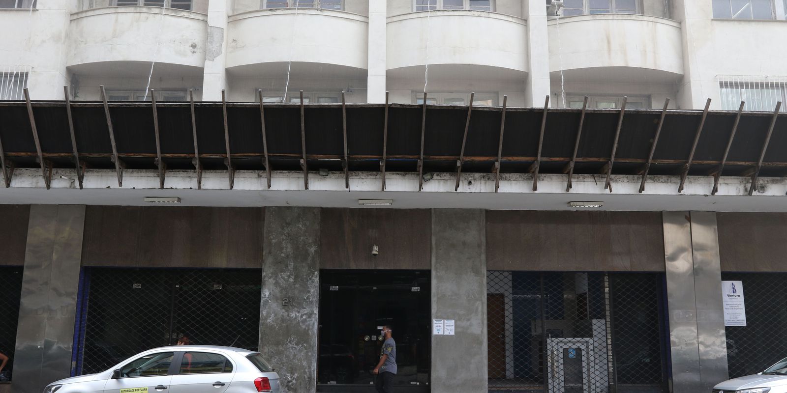 Docas do Rio puts its headquarter building for sale near Praça Mauá