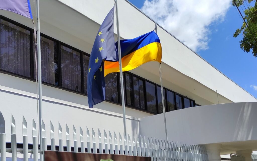 European Union raises the Ukrainian flag at its headquarters in Managua